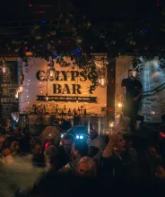 Nöjen och nattliv vid The Calypso Bar vid Indigo i Mariehamn.